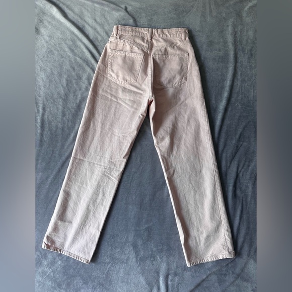 Light pink H&M jeans straight leg- size 6 - Picture 3 of 5